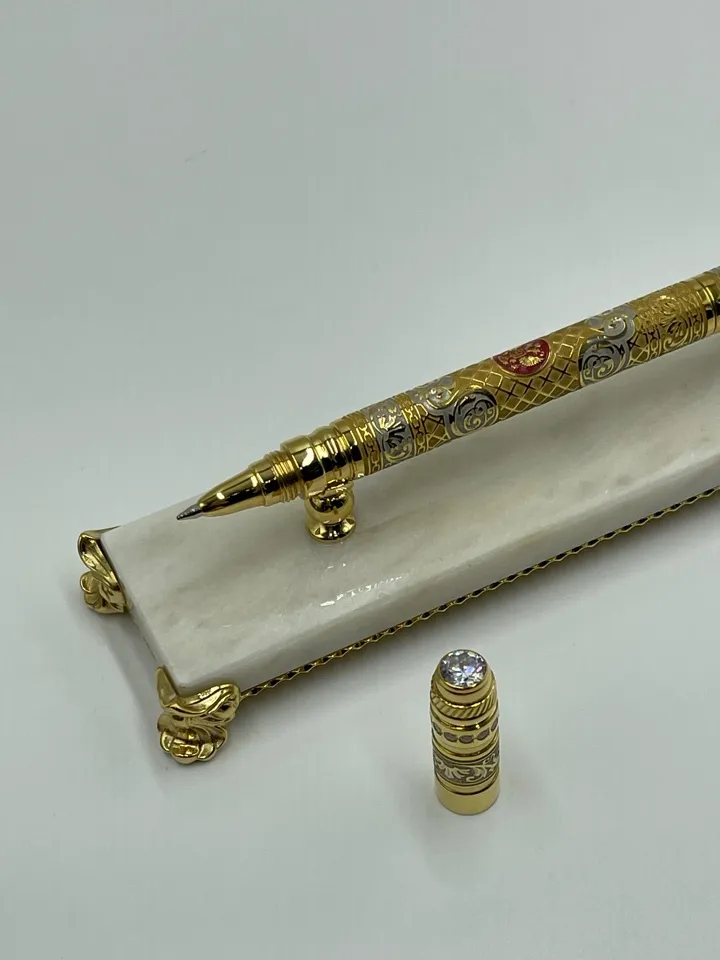 Ручка шариковая на подставке, золото 999